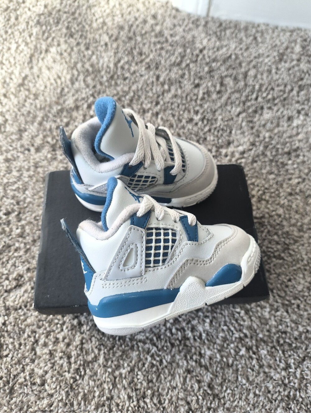 Air Jordan 4 "Military Blue" Size 2C